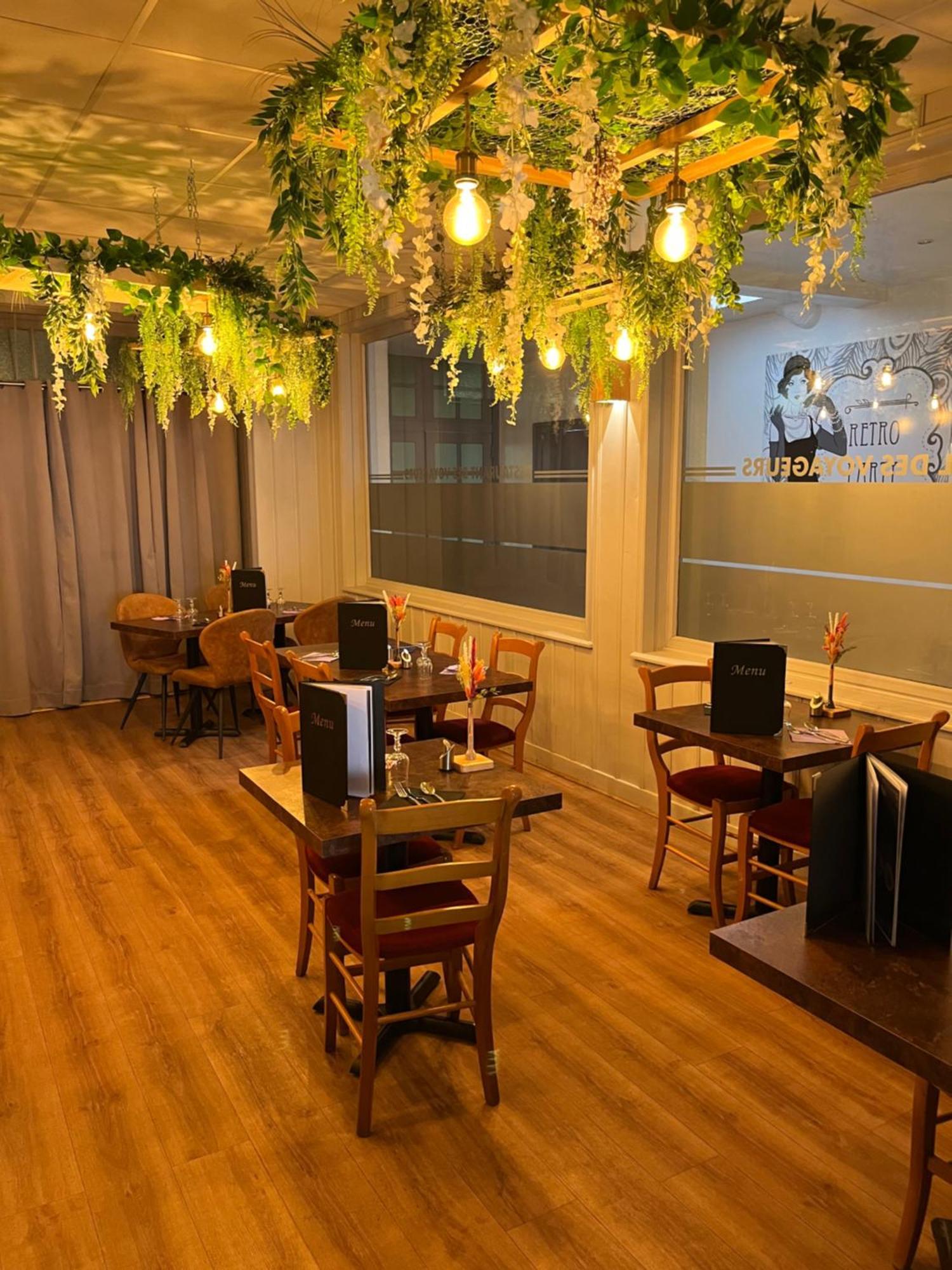 Logis Hotel Restaurant Des Voyageurs Saint-Paulien Kültér fotó