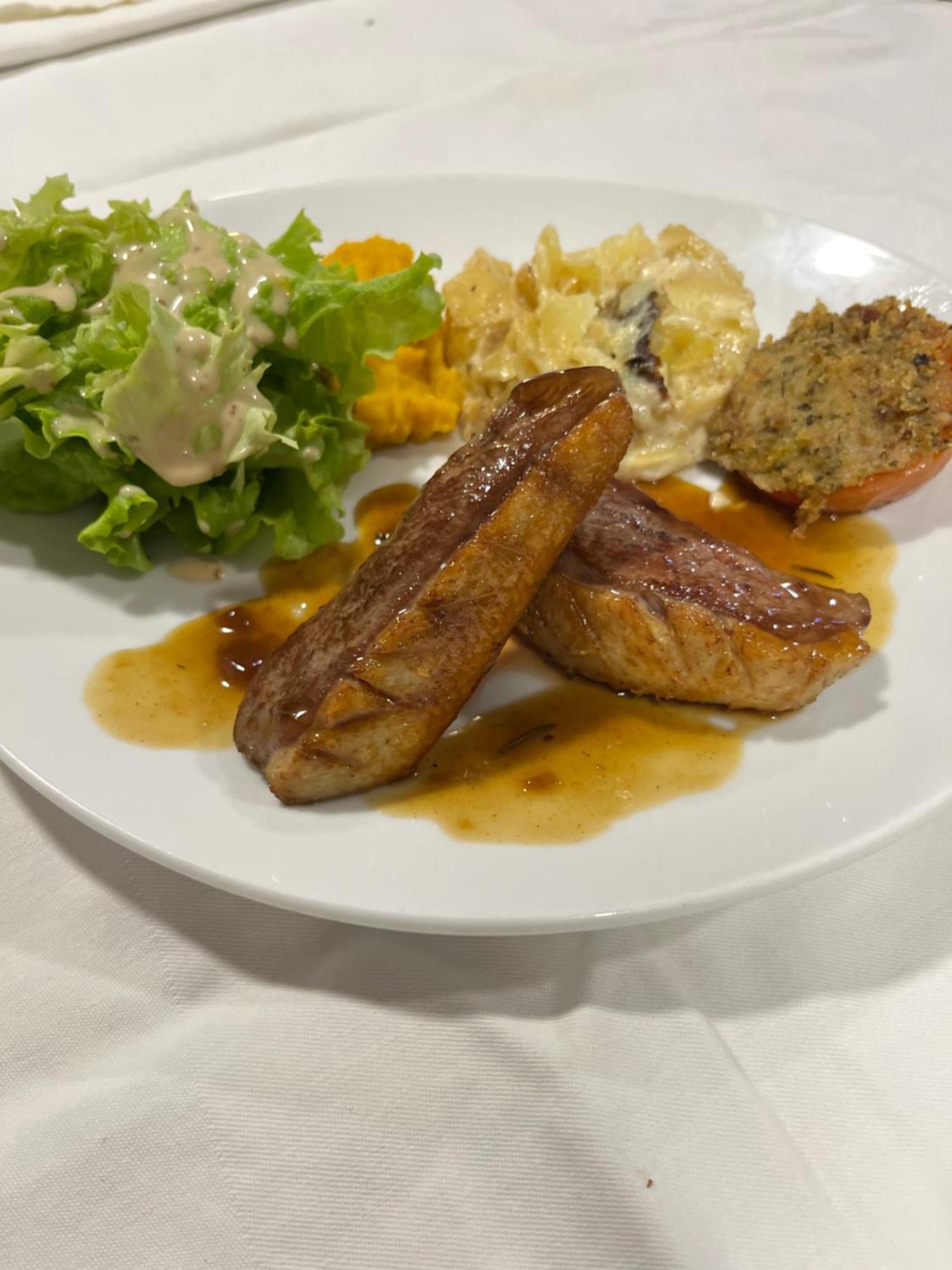Logis Hotel Restaurant Des Voyageurs Saint-Paulien Kültér fotó